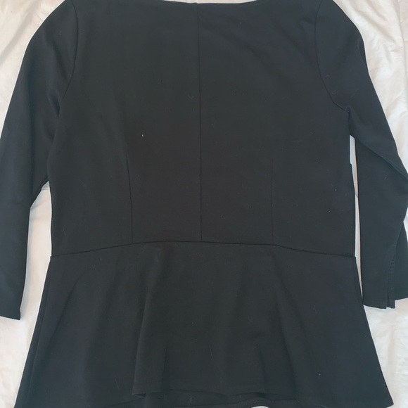 Ann Taylor Bateau Boatneck Peplum Black blouse M - Picture 3 of 5